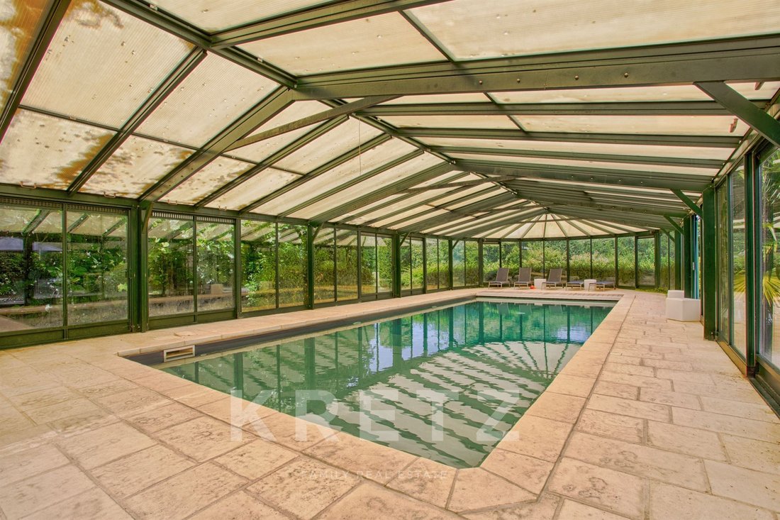 Estate in Saint-Pierre-des-Ifs, Normandy, France 2 - 17800408
