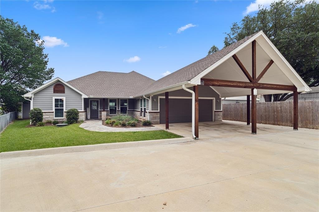 House in Granbury, Texas, United States 1 - 17799640