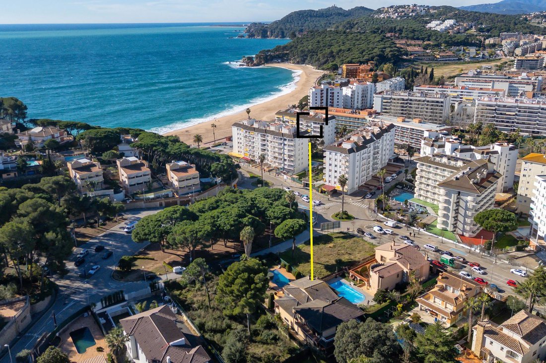 Villa in Lloret de Mar, Catalonia, Spain 1 - 17220333