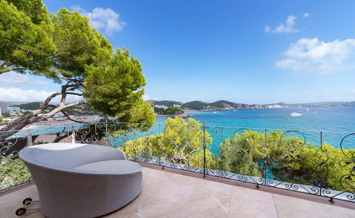 Villa in Cala Fornells, Calvia, Balearic Islands 1