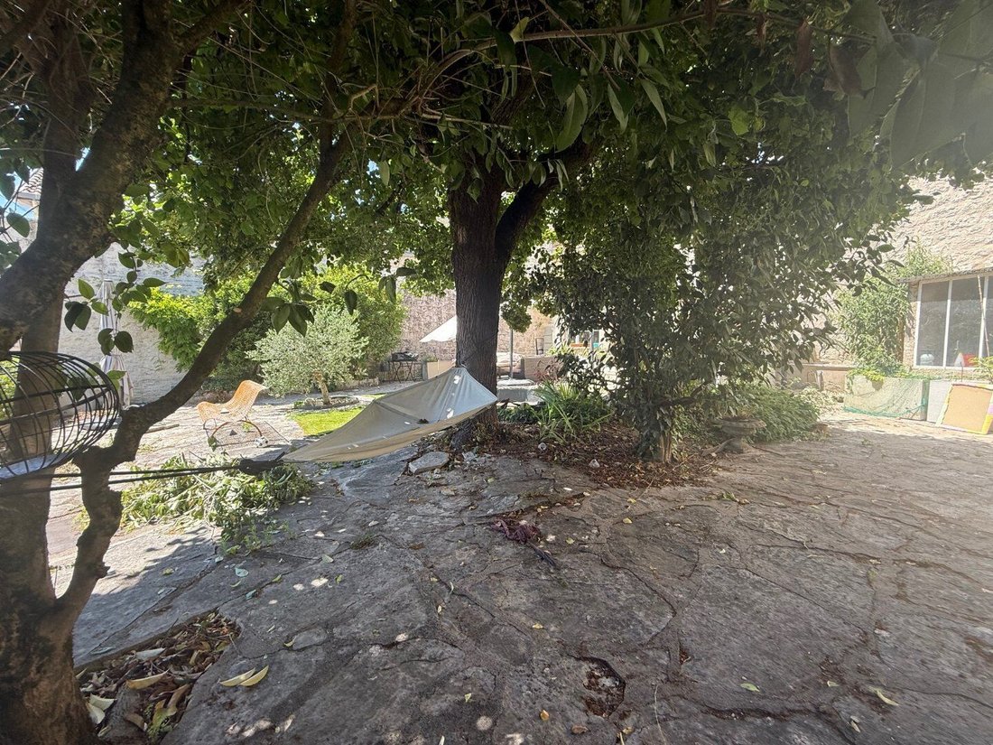 Villa in Montcuq, Montcuq-en-Quercy-Blanc, France 2 - 17796809