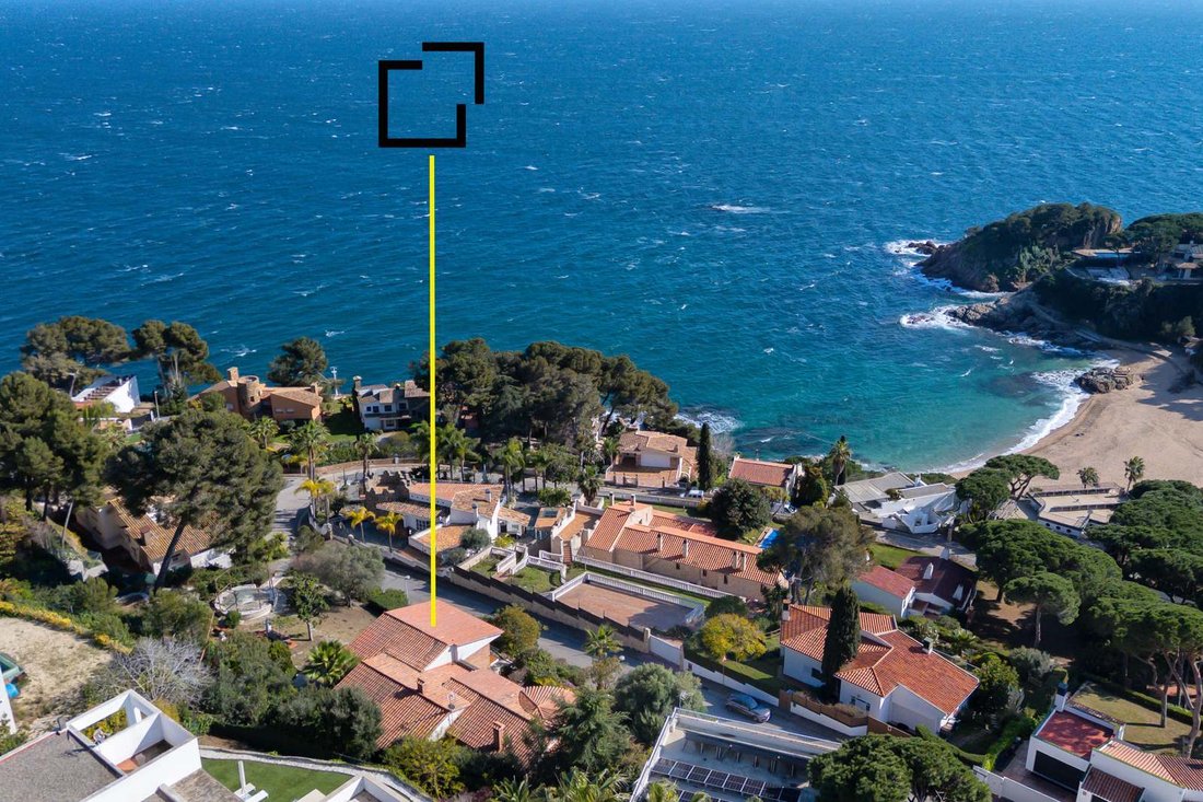 Villa in Blanes, Catalonia, Spain 2 - 17451183