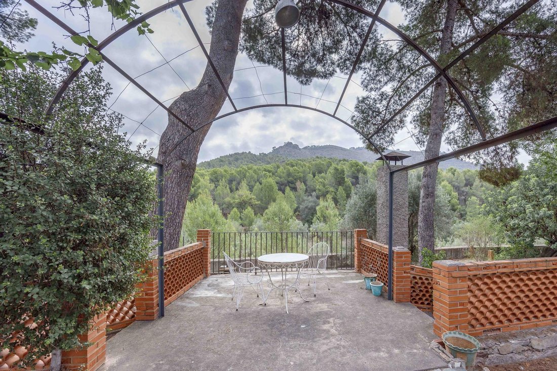 Villa in Naquera / Naquera, Valencian Community, Spain 1 - 16989481