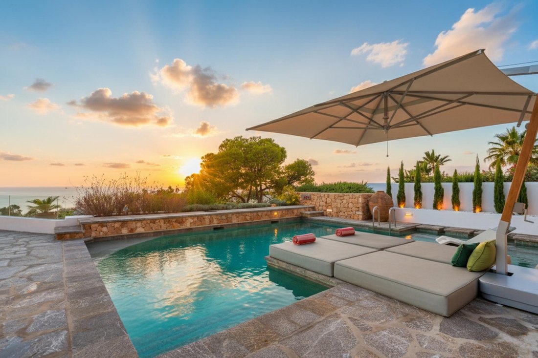 Villa in Cala Vadella, Sant Josep de sa Talaia, Balearic Islands 3 - 17778936