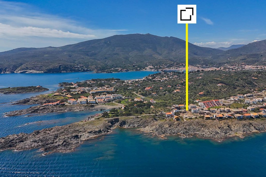 Villa in Cadaques, Catalonia, Spain 2 - 17648416