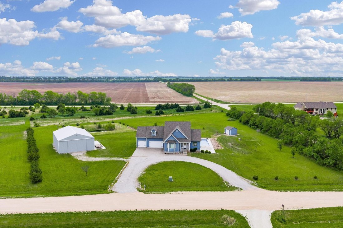 House in Sedgwick, Kansas, United States 2 - 17796105