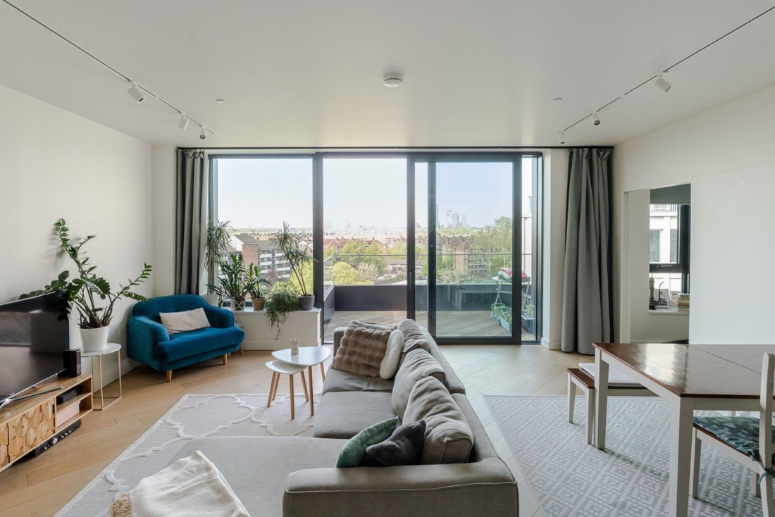 Apartment in White City, Hammersmith and Fulham, England 1 - 17796515