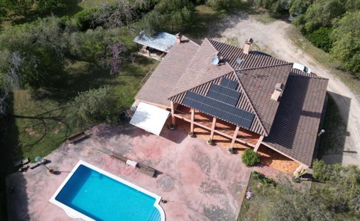 Country House in Vilanova i la Geltru, Catalonia, Spain 1