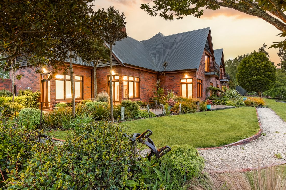 House in Karapiro, Waikato, New Zealand 5 - 16698091