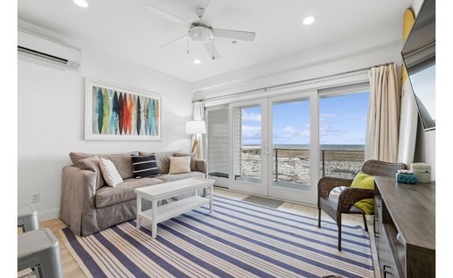 Westhampton Beach, New York, United States 1