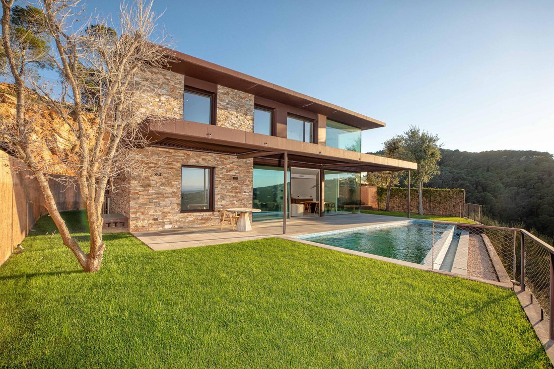 Villa in Begur, Catalonia, Spain 3 - 16987563
