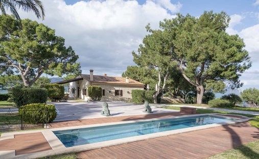 Villa in Alcúdia, Balearische Inseln, Spanien 1