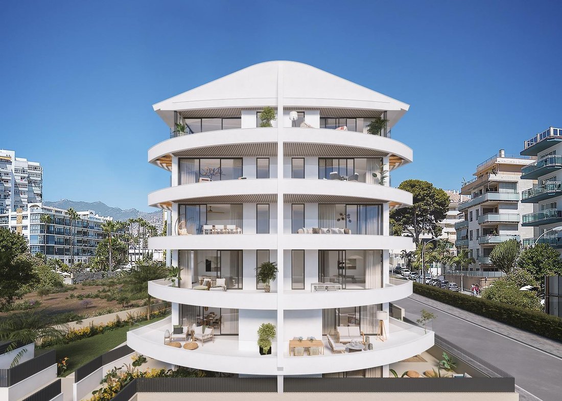 Apartment in Benalmadena, Andalusia, Spain 2 - 16989463