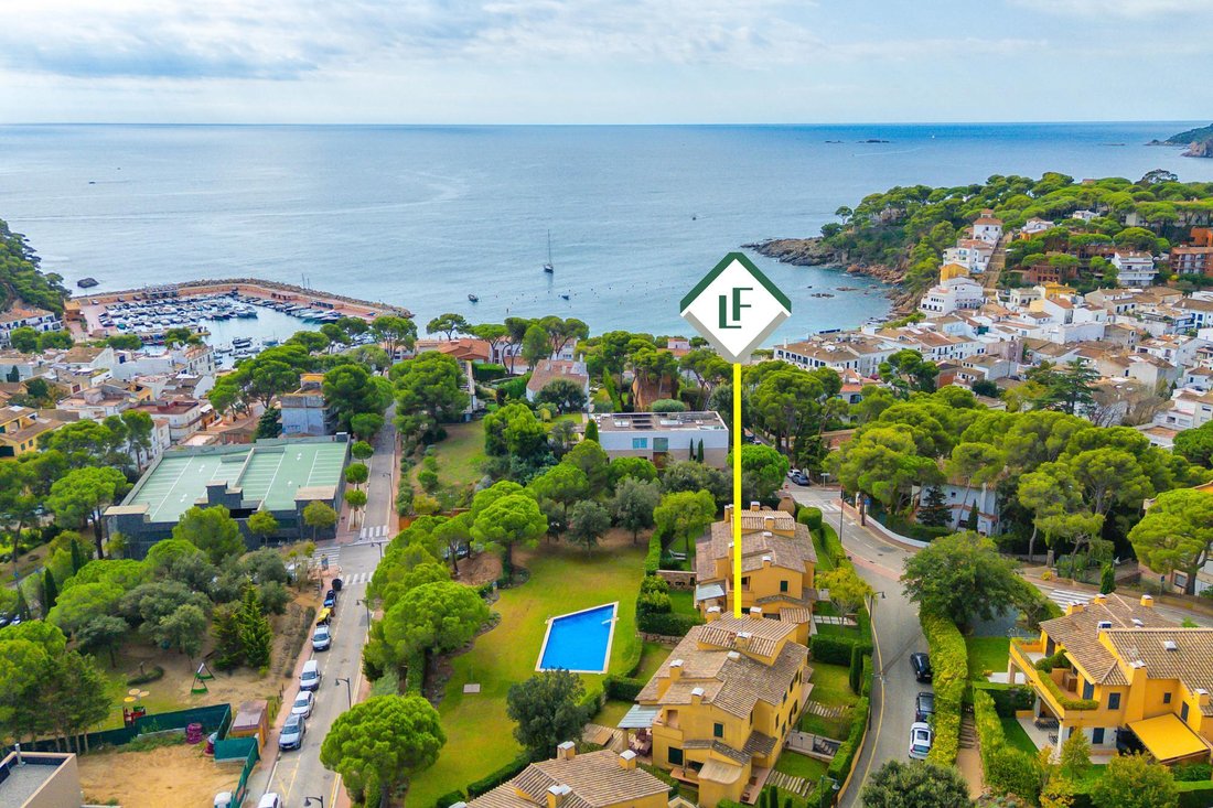 Villa in Llafranc, Palafrugell, Catalonia 1 - 16988605