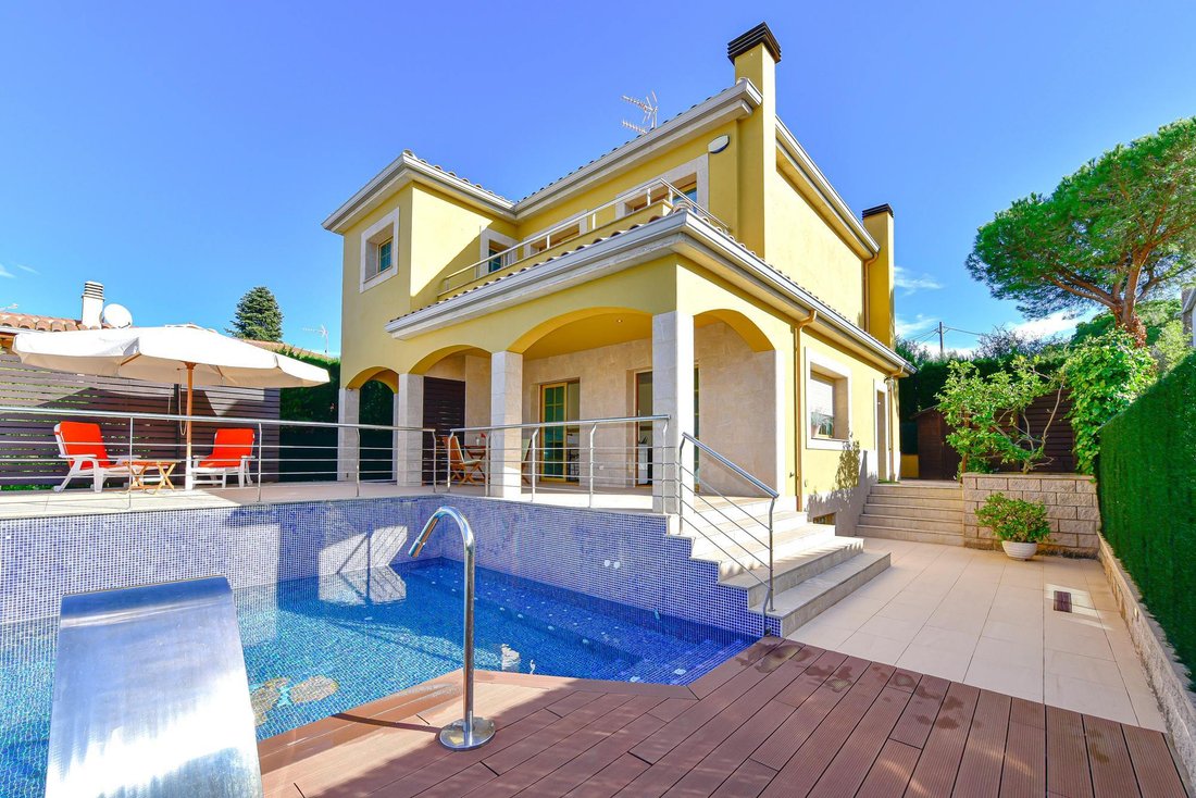 Villa in s'Agaro, Platja d'Aro, Catalonia 2 - 16989784