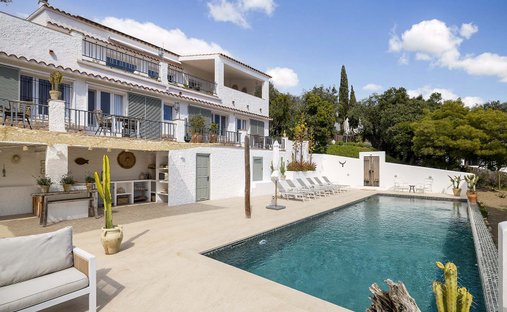 Villa in Vall-llobrega, Catalonia, Spain 1