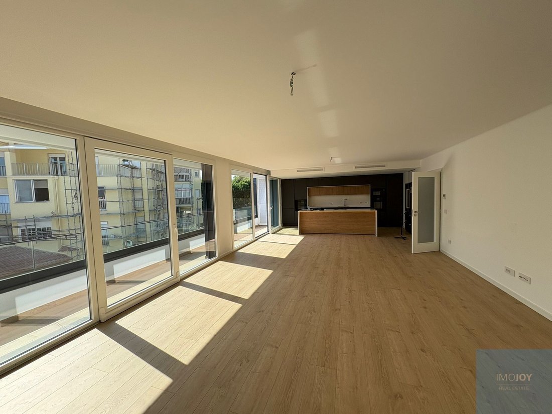 Apartment in Parede, Lisbon, Portugal 3 - 17797728