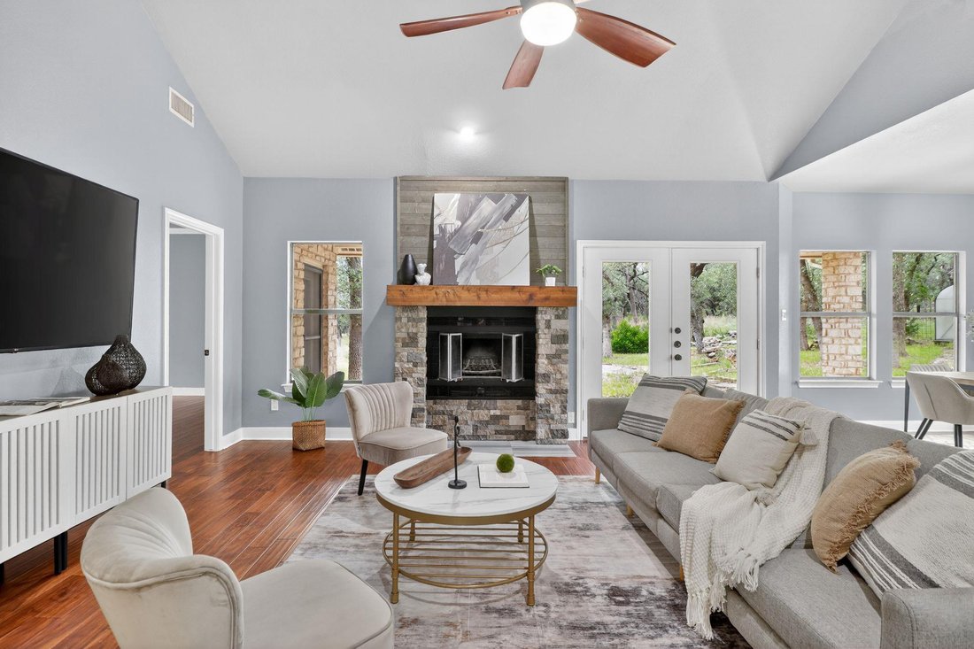 House in Georgetown, Texas, United States 1 - 17799361