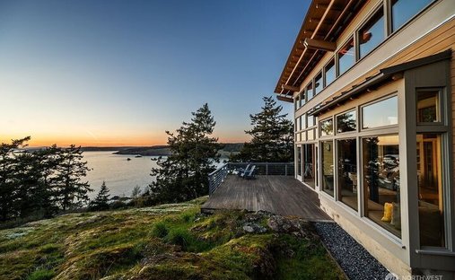 House in Lopez Island, Washington, United States 1