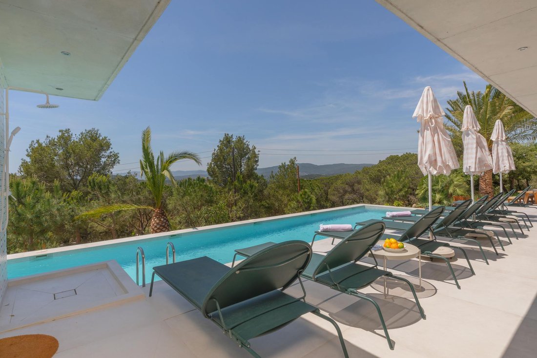 Villa in Calella de Palafrugell, Palafrugell, Catalonia 1 - 17712411