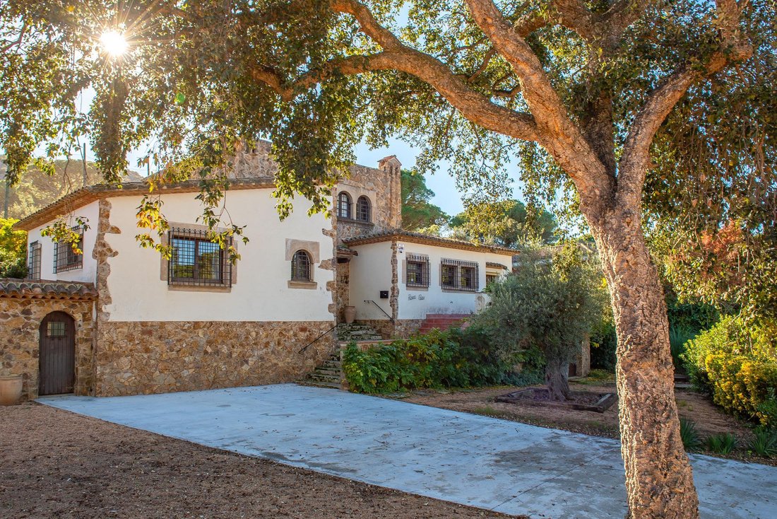Villa in Santa Cristina d'Aro, Catalonia, Spain 4 - 16988314