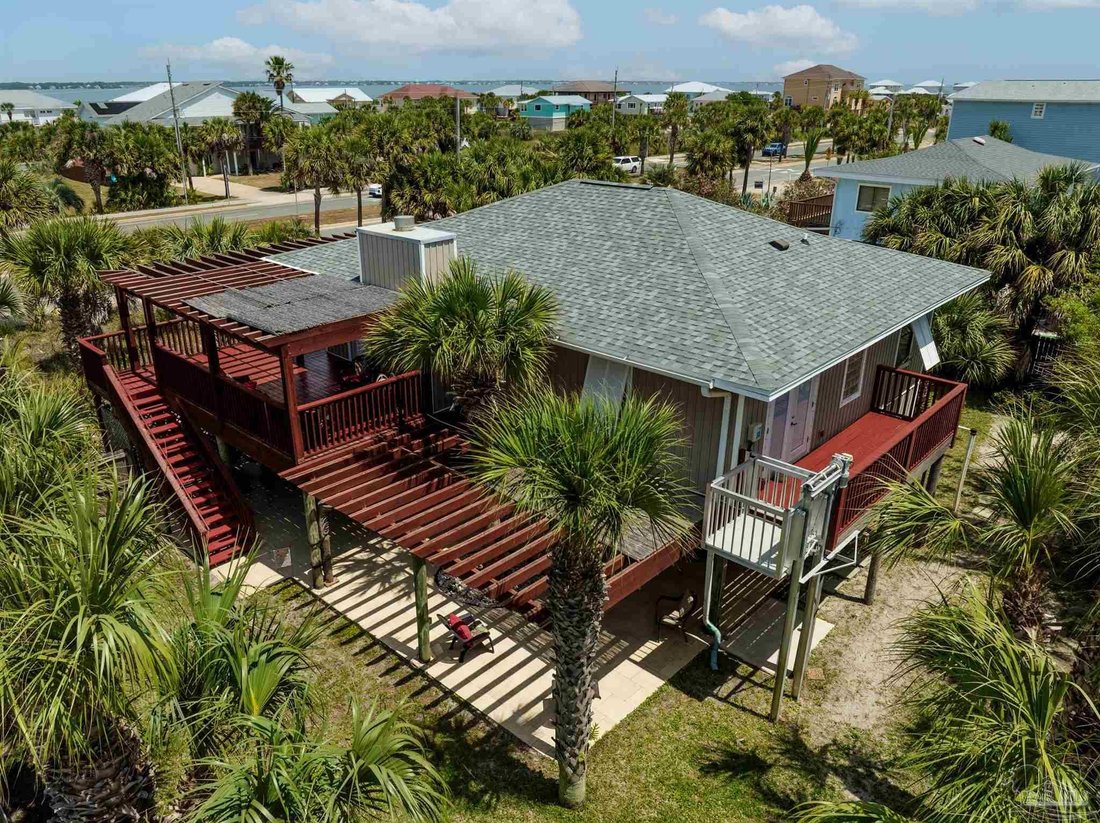 House in Gulf Breeze, Florida, United States 3 - 17798279
