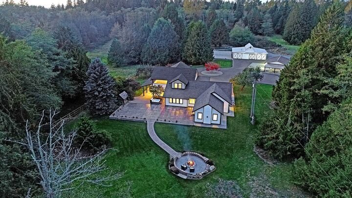 House in Mount Vernon, Washington, United States 1 - 17644759