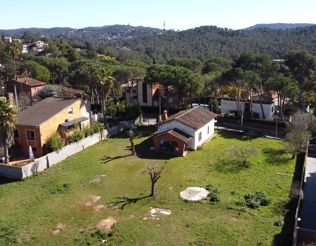 Land in Sant Cugat del Valles, Catalonia, Spain 4 - 17351652