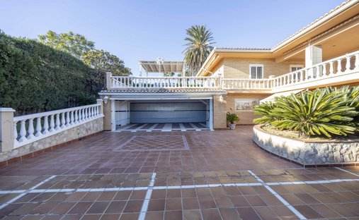 Villa in Picassent, Valencian Community, Spain 1