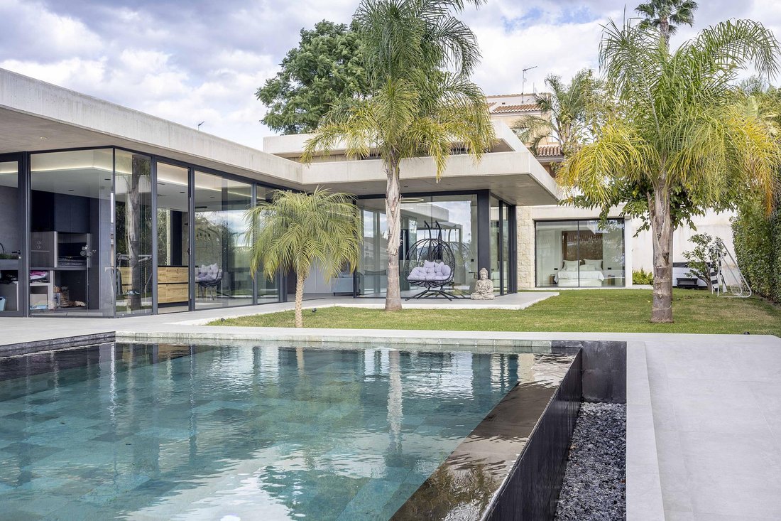 Villa in Riba-roja de Turia, Valencian Community, Spain 2 - 16989037
