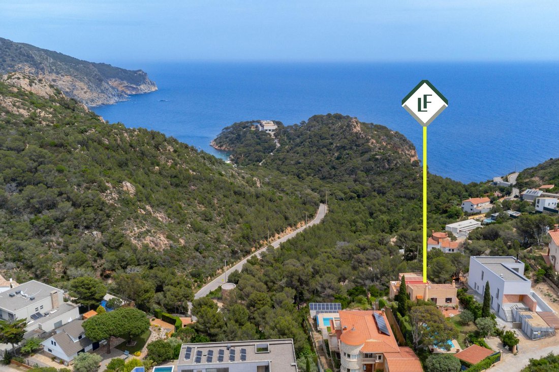 Villa in Begur, Catalonia, Spain 2 - 16989035