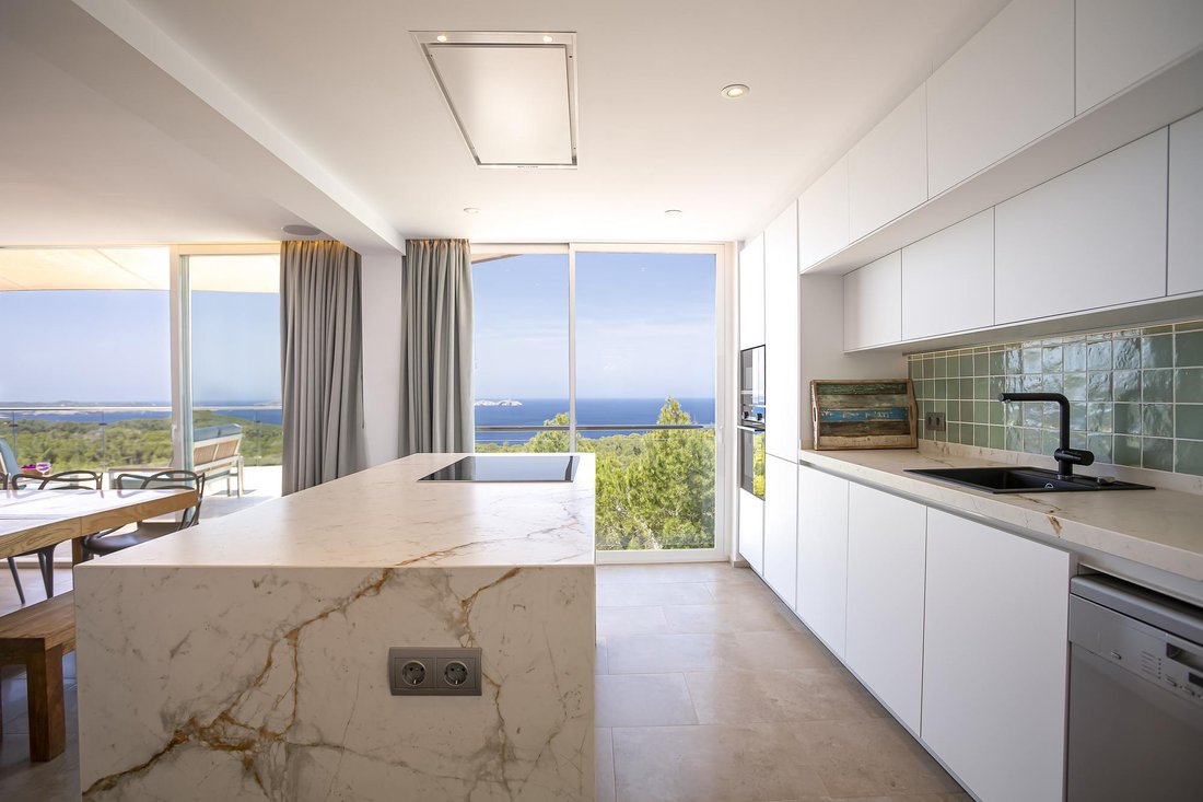 Villa in Sant Antoni de Portmany, Balearic Islands, Spain 4 - 16987532