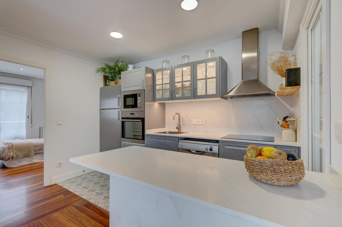 Apartment in Mendebaldea, Donostia-San Sebastian, Spain 5 - 17310442