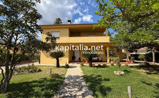 Villa in Ontinyent, Land Valencia, Spanien 1