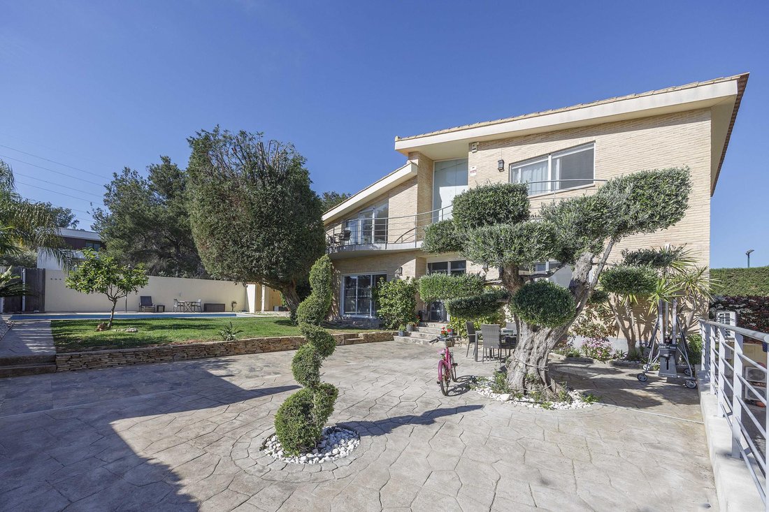 Villa in Betera, Valencian Community, Spain 3 - 16989294