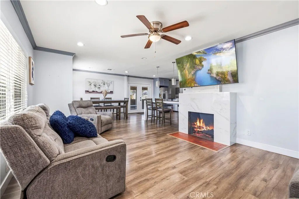 Condo in Los Angeles, California, United States 3 - 17799239