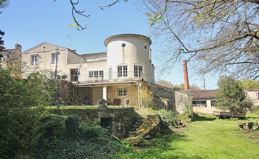 Villa a Grandjean, Nuova Aquitania, Francia 1