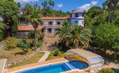 Villa in Lloret de Mar, Catalonia, Spain 1