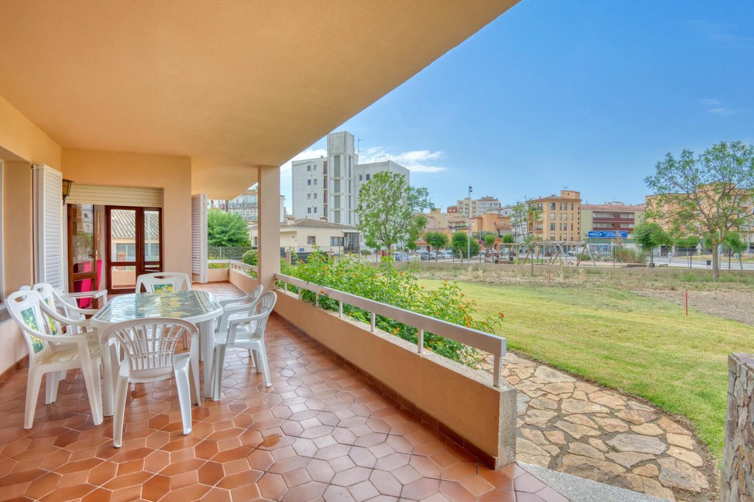 Villa in Calonge i Sant Antoni, Catalonia, Spain 5 - 16989499