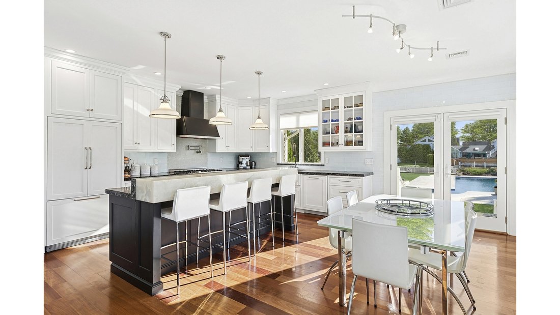 House in Hampton Bays, New York, United States 4 - 17628690