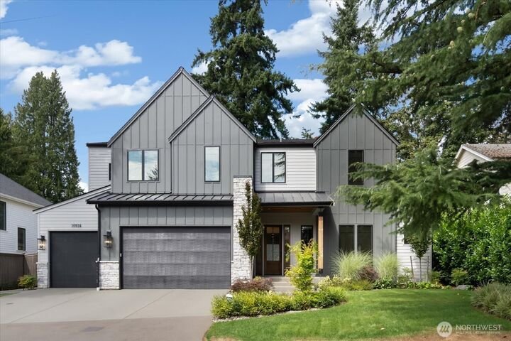 House in Bellevue, Washington, United States 1 - 17638796