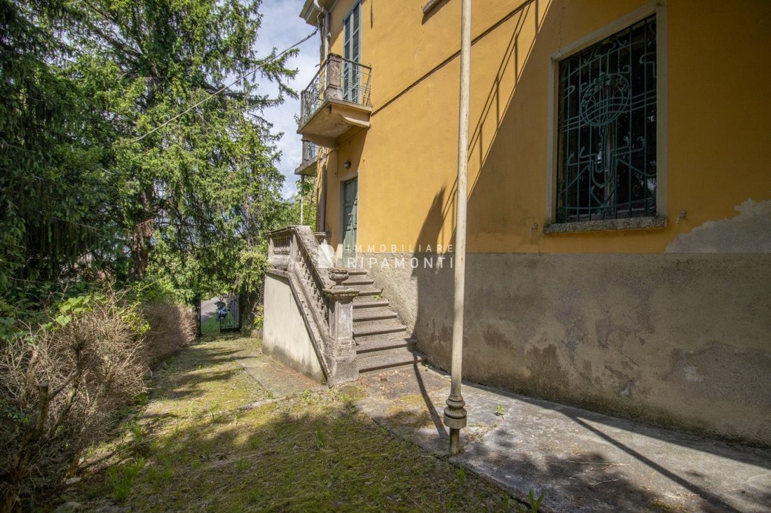 Villa in Valgreghentino, Lombardy, Italy 4 - 15667378