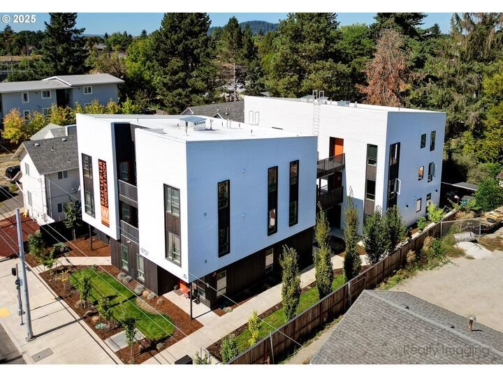 House in Portland, Oregon, United States 1 - 17641352
