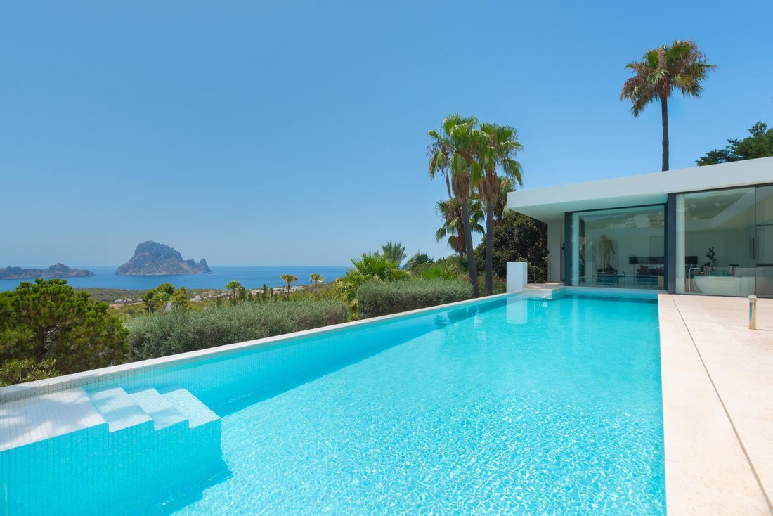 Villa in Balearic Islands, Spain 2 - 16988811