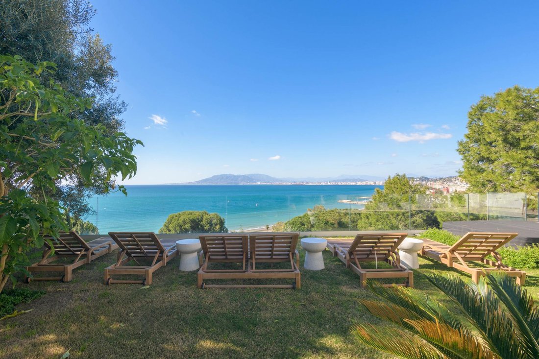 Villa in Este, Malaga, Spain 1 - 17388611