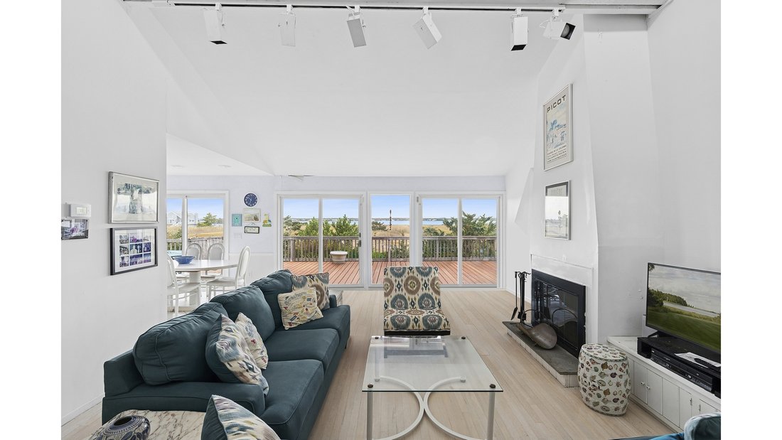 House in Westhampton, New York, United States 2 - 16619625