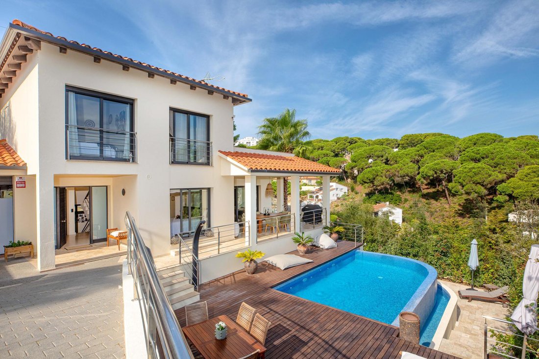 Villa in Pals, Catalonia, Spain 2 - 16988689