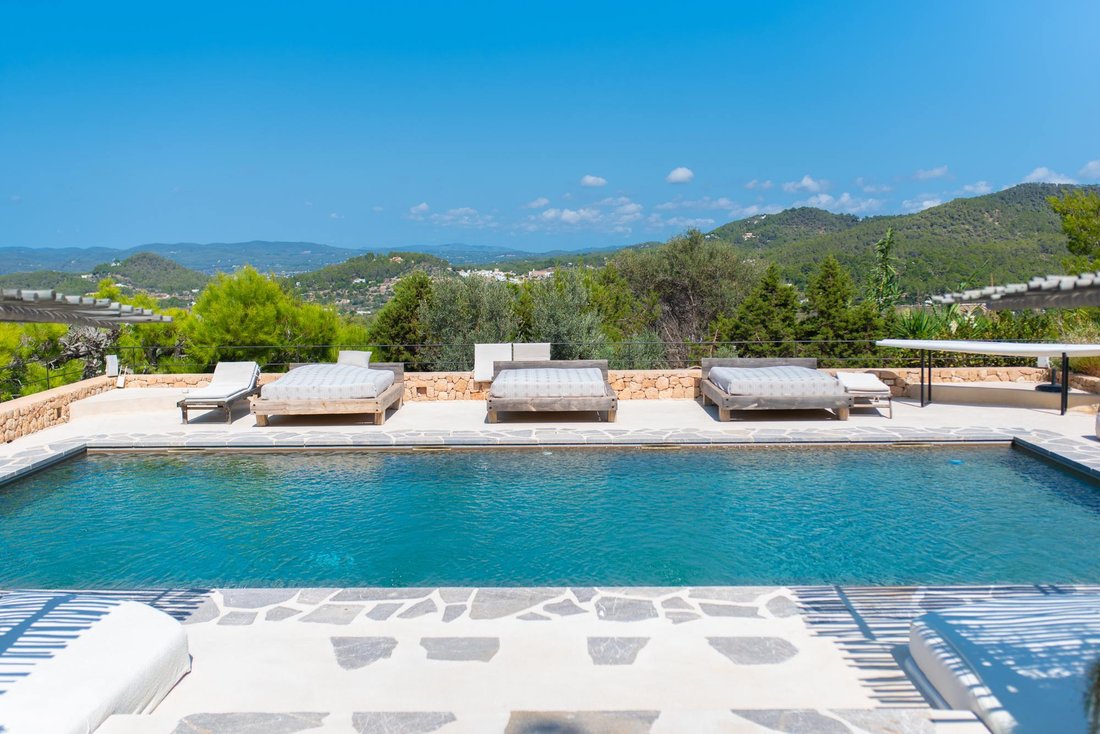 Villa in Sant Josep de sa Talaia, Balearic Islands, Spain 4 - 16989078