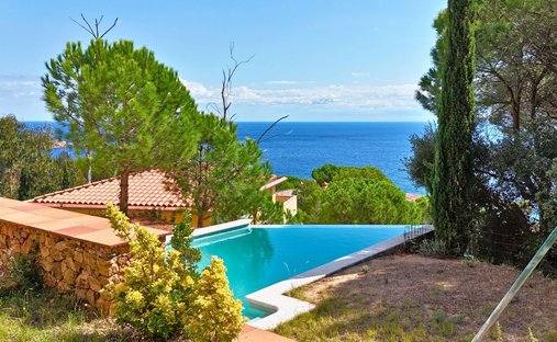 Villa in Sant Feliu de Guixols, Catalonia, Spain 1