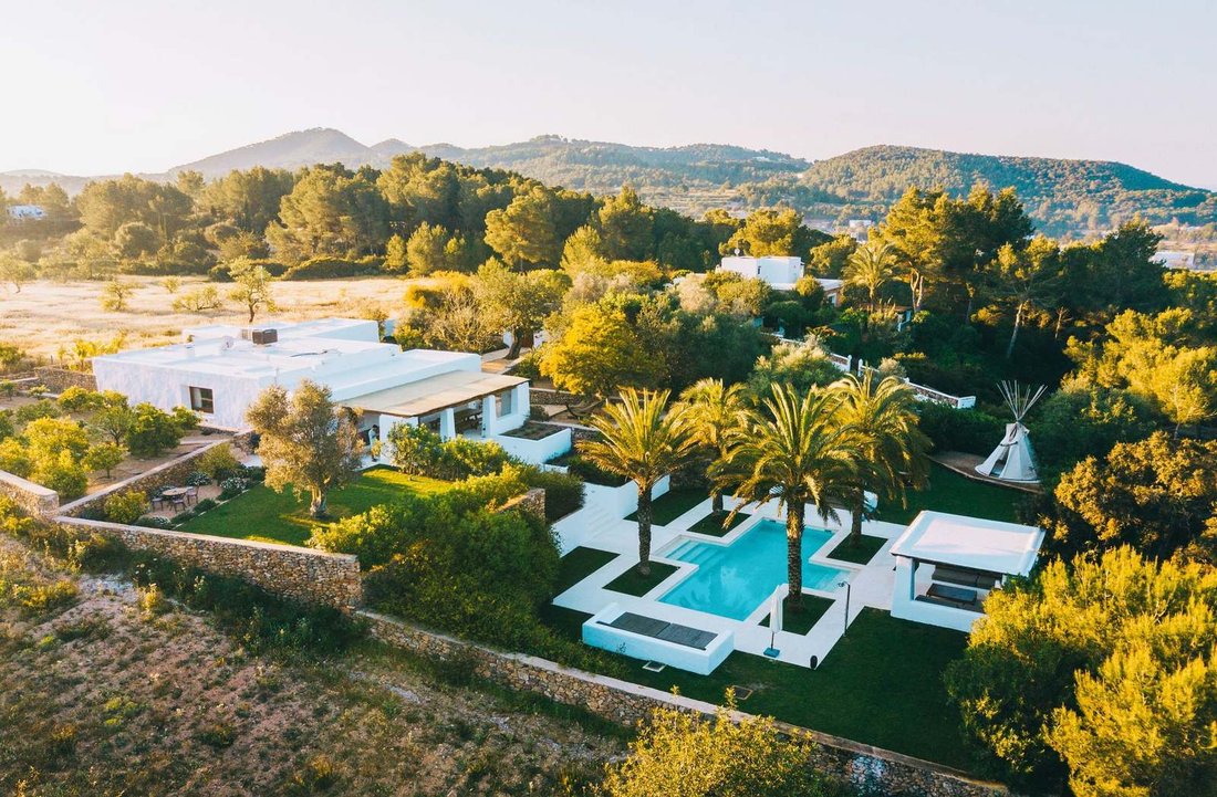 Country House in Santa Eularia des Riu, Balearic Islands, Spain 2 - 16988080